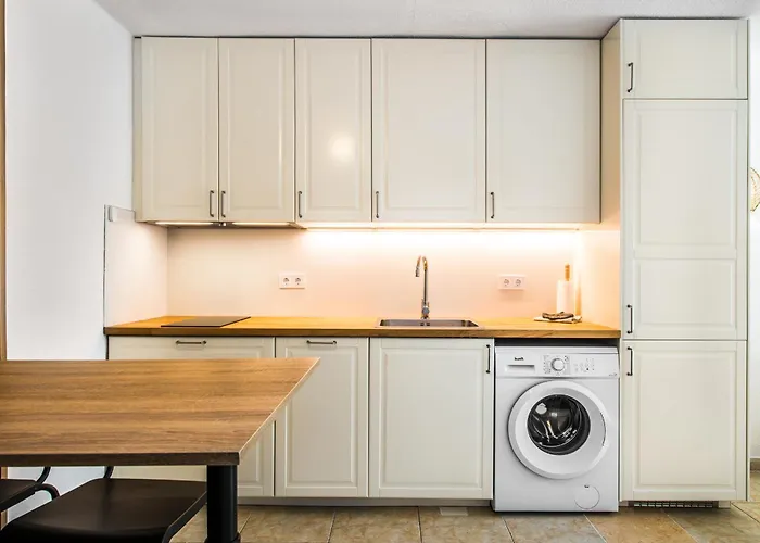 Santa Maria 2 Bedrooms * 아데제